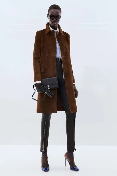 Look 27